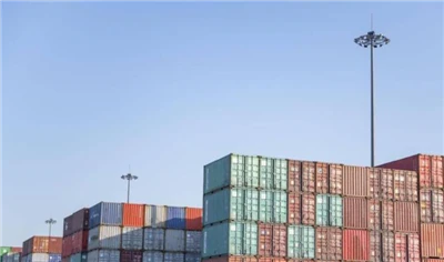 كيف هو وضع التجارة الخارجية هذا العام؟ كيف تم تنفيذ سياسة تثبيت الاستثمار الأ...