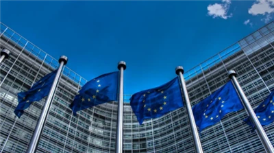 أطلق الاتحاد الأوروبي مراجعة للتدابير الوقائية المتعلقة بمنتجات الصلب المستوردة